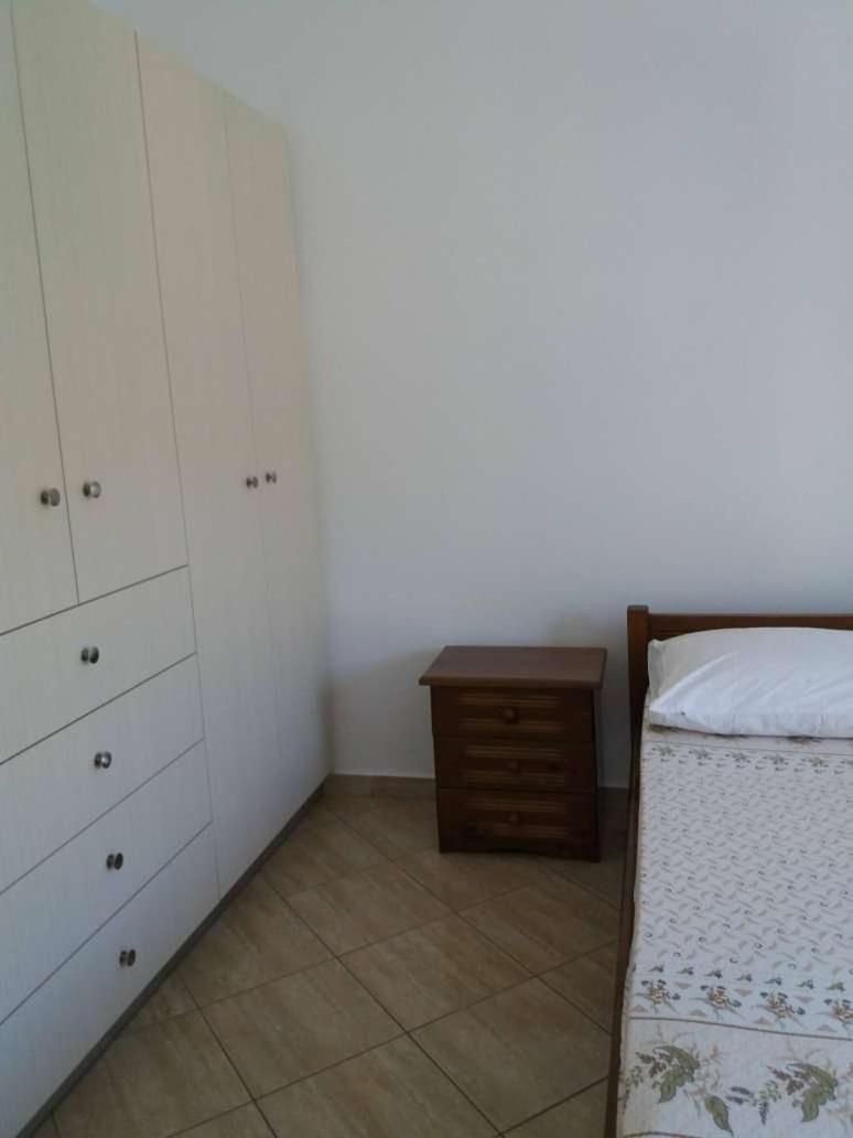 Paradise View Himare Bagian luar foto