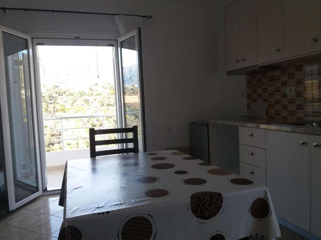 Paradise View Himare Bagian luar foto